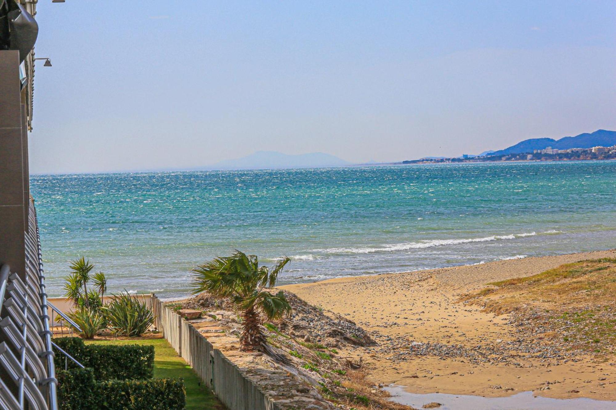 Di Mare Litoral Costa Dorada - Only Families Apartamento Mont-roig del Camp Exterior foto