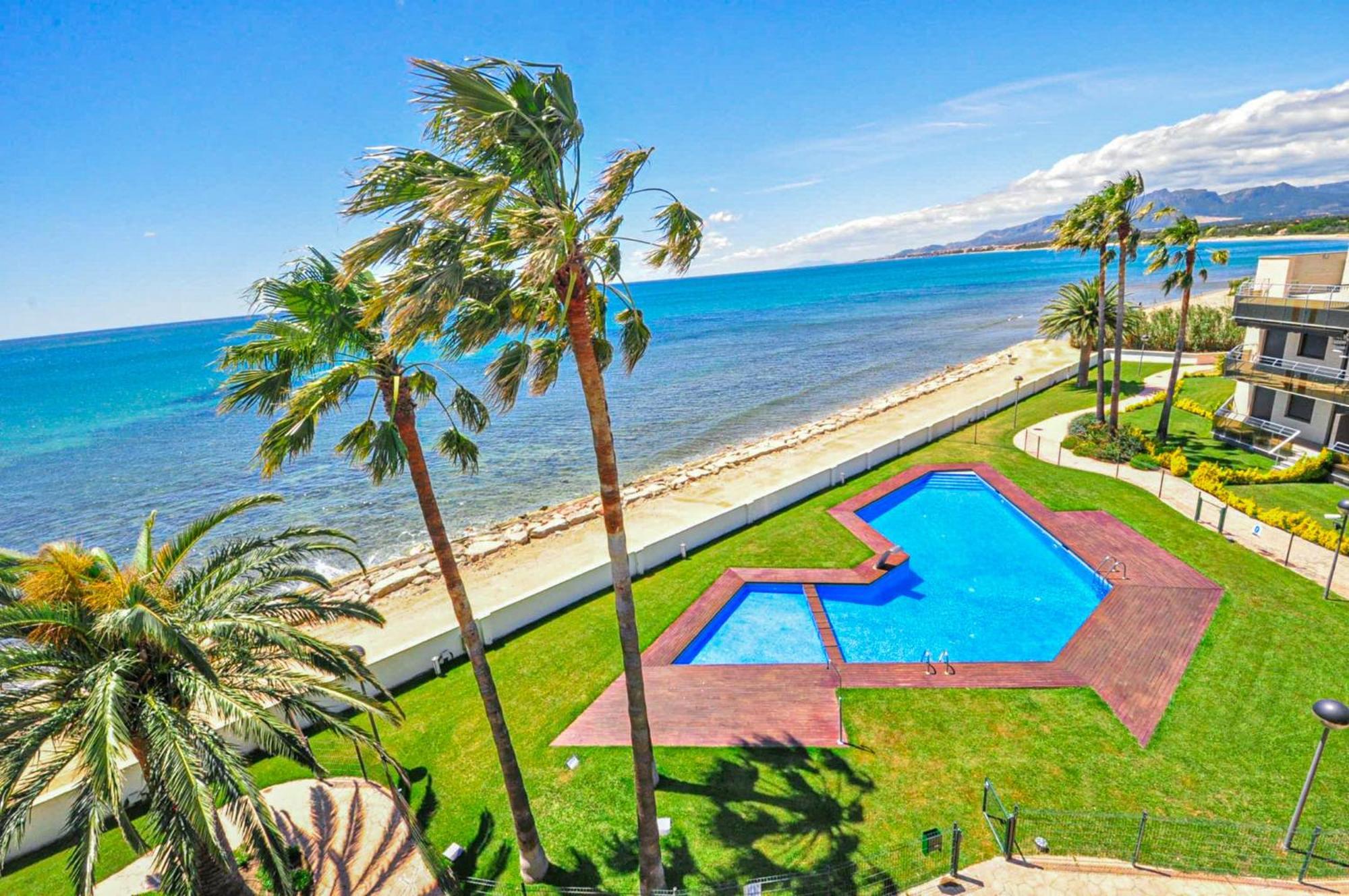 Di Mare Litoral Costa Dorada - Only Families Apartamento Mont-roig del Camp Exterior foto