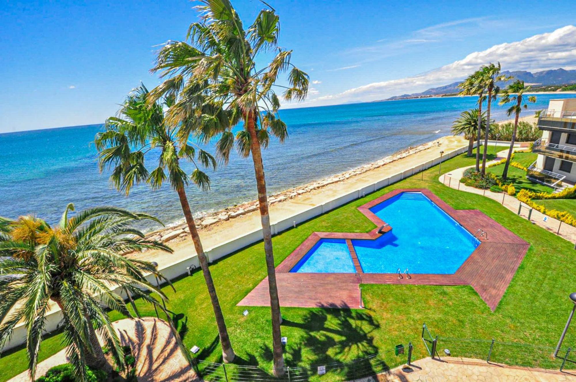 Di Mare Litoral Costa Dorada - Only Families Apartamento Mont-roig del Camp Exterior foto