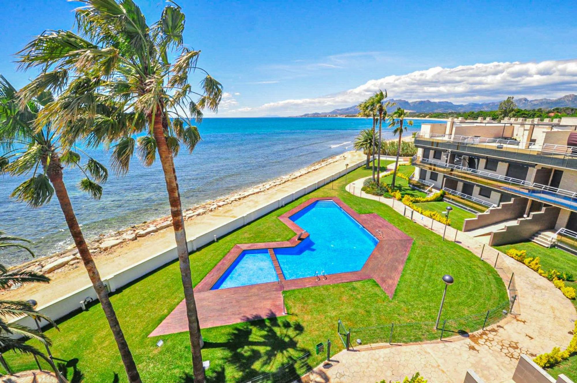 Di Mare Litoral Costa Dorada - Only Families Apartamento Mont-roig del Camp Exterior foto