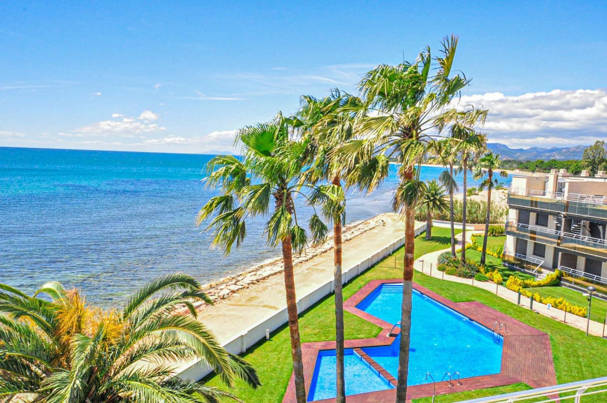 Di Mare Litoral Costa Dorada - Only Families Apartamento Mont-roig del Camp Exterior foto
