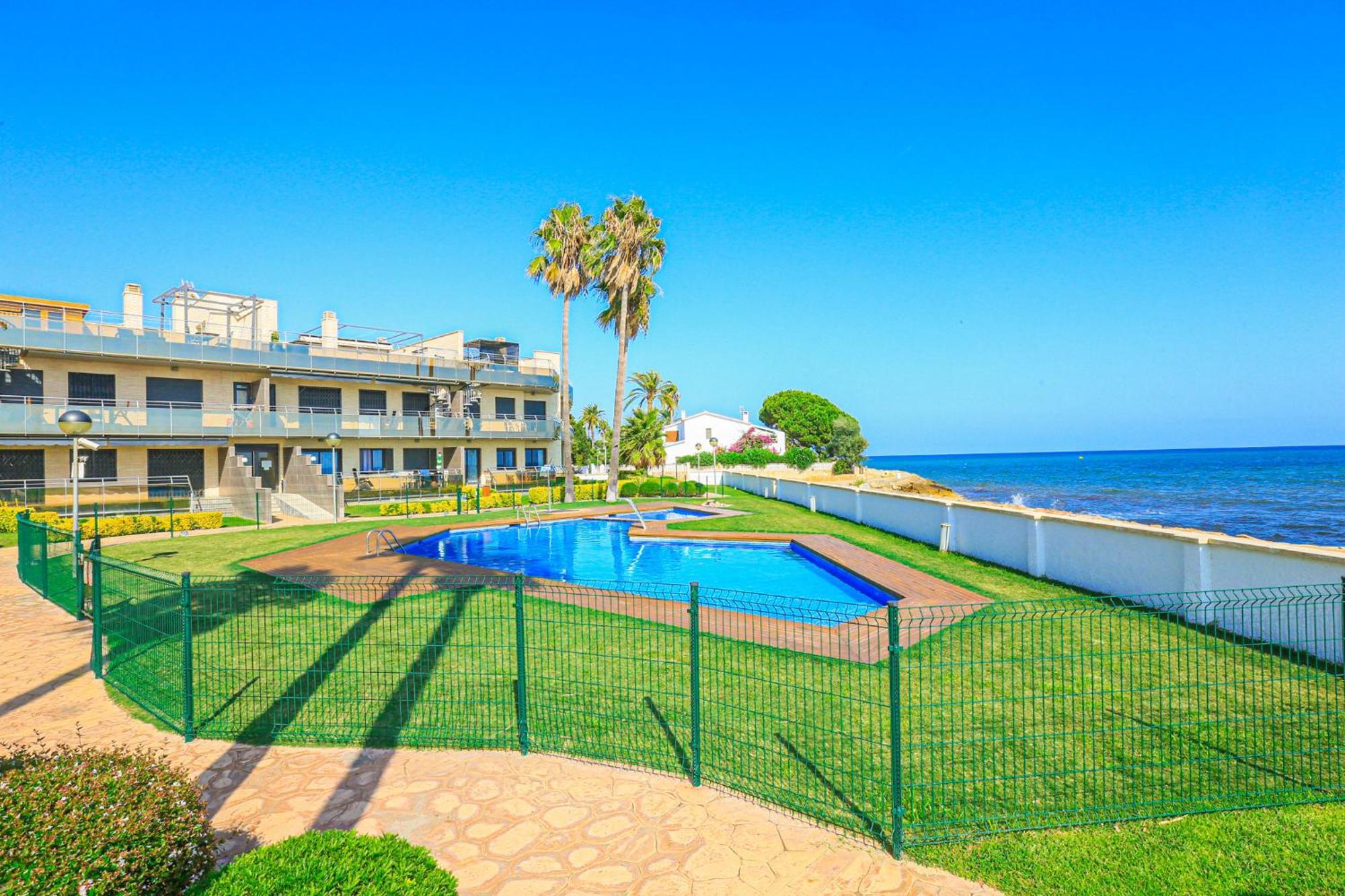 Di Mare Litoral Costa Dorada - Only Families Apartamento Mont-roig del Camp Exterior foto